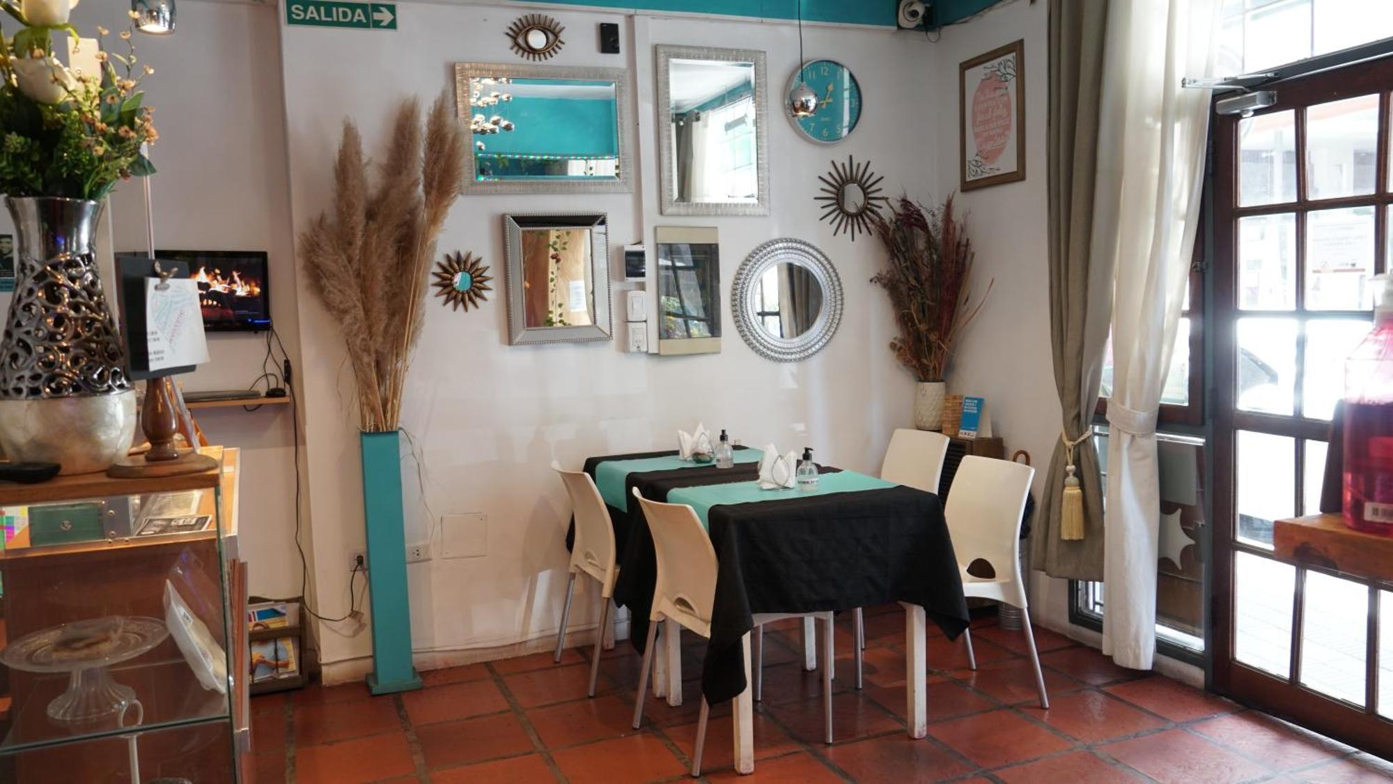 Hostel & Spa Mediterranea Córdoba Luaran gambar