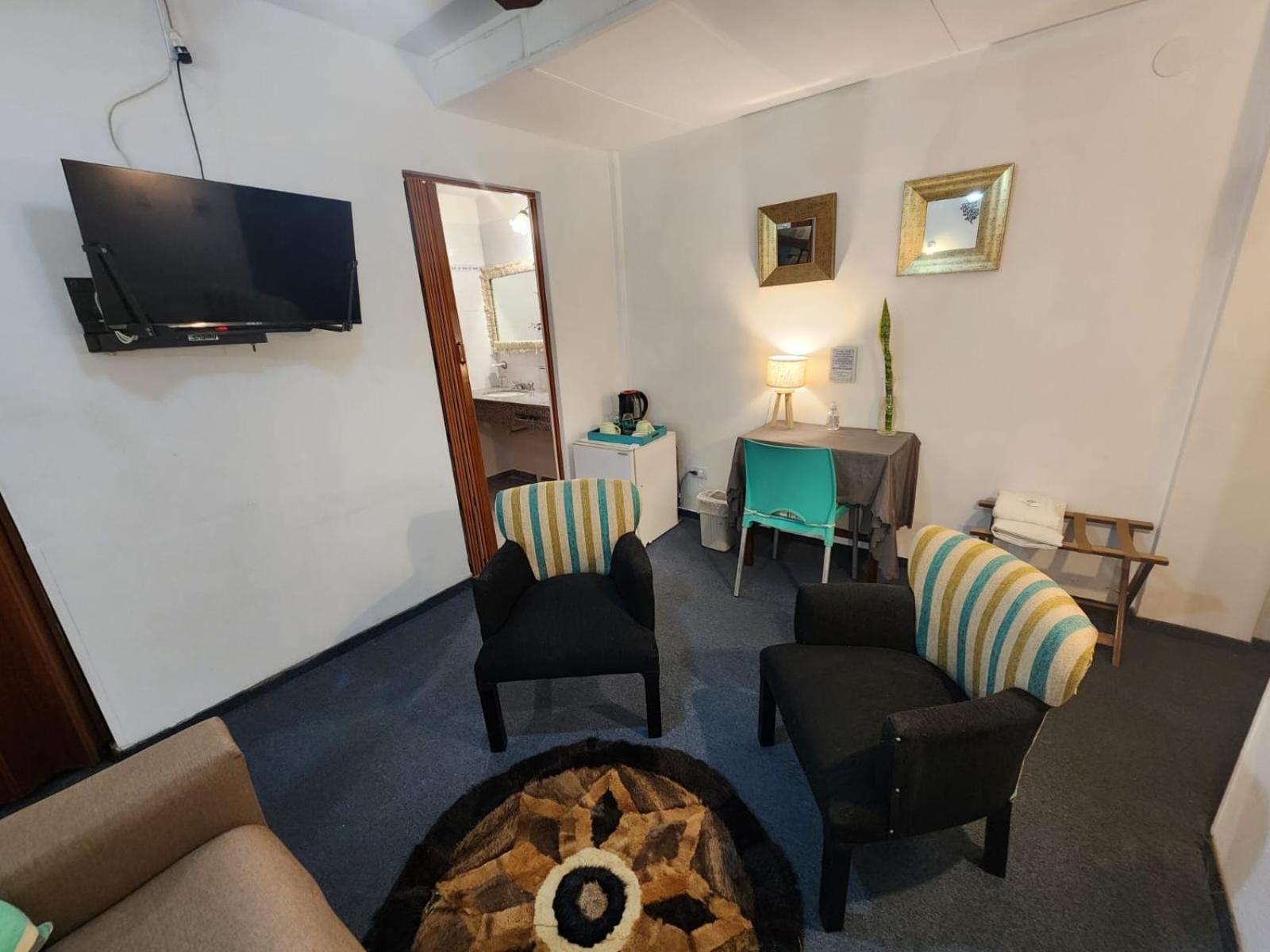 Hostel & Spa Mediterranea Córdoba Luaran gambar