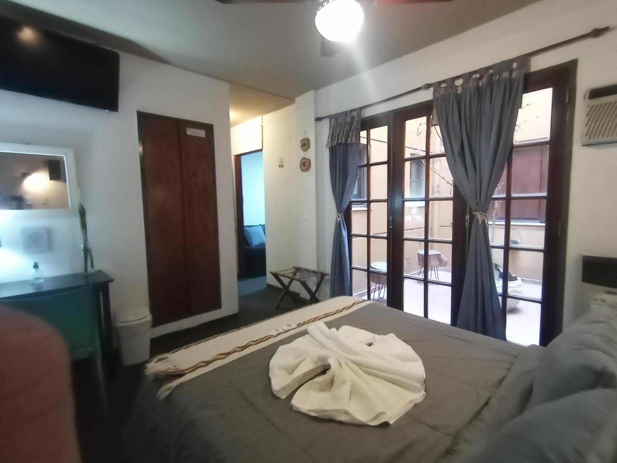 Hostel & Spa Mediterranea Córdoba Luaran gambar