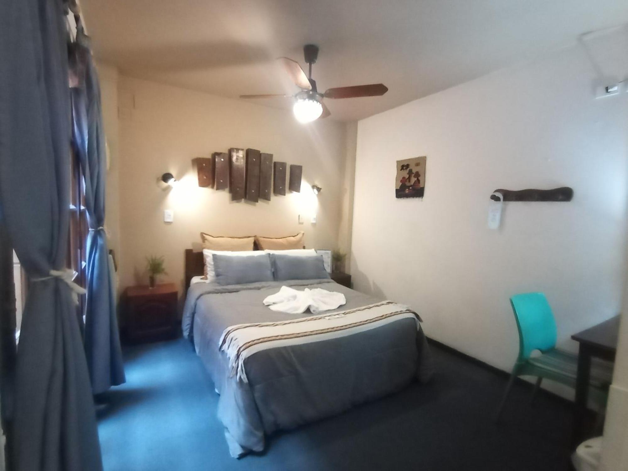 Hostel & Spa Mediterranea Córdoba Luaran gambar
